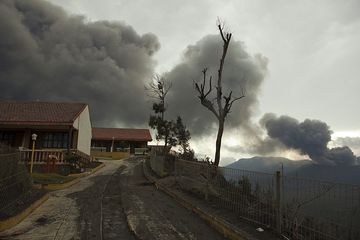 bromo_i43174.jpg (Photo: Tom Pfeiffer)