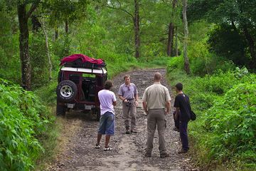 Break at the route to the Tengger caldera (Photo: Tobias Schorr)