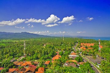 View from the famous lighthouse of Anyar that was hit by the Krakatau tsunami. (Photo: Tobias Schorr)