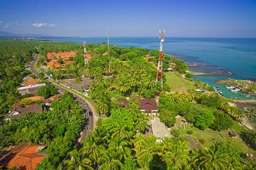 View from the lighthouse of Anyer to the coast of Java (Photo: Tobias Schorr)