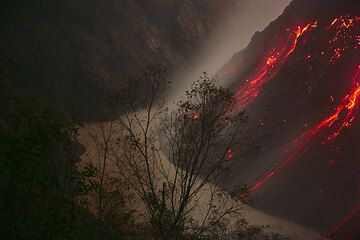 kelud_e33278.jpg (c)