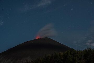 krakatau_k19739.jpg (Photo: Tom Pfeiffer)