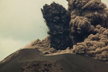 krakatau_i36995.jpg (Photo: Tom Pfeiffer)