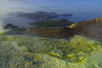 Eindrücke von unserer letzten Tour nach Vulcano, Stromboli, Ätna (Okt 2016). (Photo: Tom Pfeiffer)