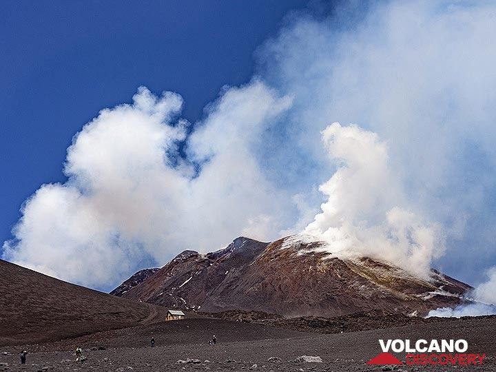 La zone sommitale du volcan Etna. (Photo: Tobias Schorr)