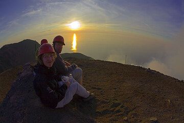 Sunset on the summit of Stromboli (Photo: Tom Pfeiffer)