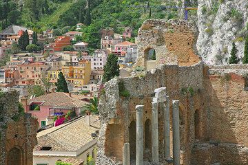 Reste des antiken griechischen Theaters in Taormina (Photo: Tom Pfeiffer)
