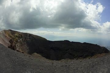 vesuvius_i45147.jpg (Photo: Tom Pfeiffer)