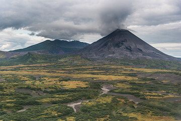Karymsky volcano! (Photo: Tom Pfeiffer)