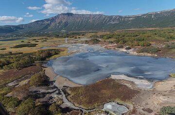 Es ist auch das größte und aktivste Geothermiefeld in Kamtschatka. (Photo: Tom Pfeiffer)
