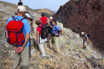 Santorini: Fascination Volcano Oct 2010 tour photos (Photo: Tom Pfeiffer)