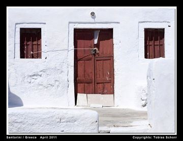 Traditionelles Haus в Иа (Photo: Tobias Schorr)