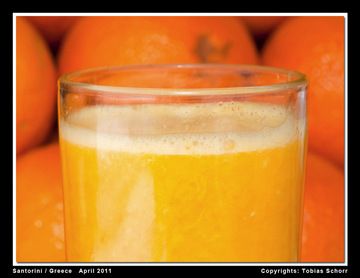 Fresh orange drink (Photo: Tobias Schorr)