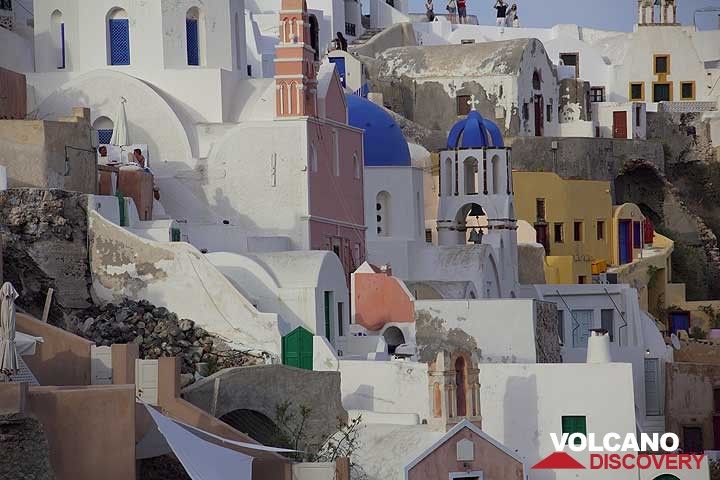 Santorini tour May 2012 - Fira-Oia caldera hike (Photo: Tom Pfeiffer)
