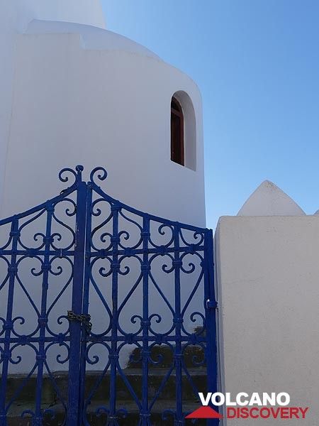 Blue and white - Aegean architecture (Photo: Ingrid Smet)