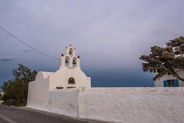 Der Friedhof von Akrotiri. (Photo: Tom Pfeiffer)