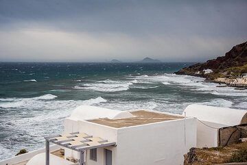 Cela se transforme rapidement en une tempête de poussière avec des coups de vent pouvant atteindre 9-10 Beaufort. (Photo: Tom Pfeiffer)