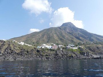 An der südwestlichen Spitze von Stromboli liegt das zweite Dorf der Insel, Ginostra. (Photo: Ingrid Smet)