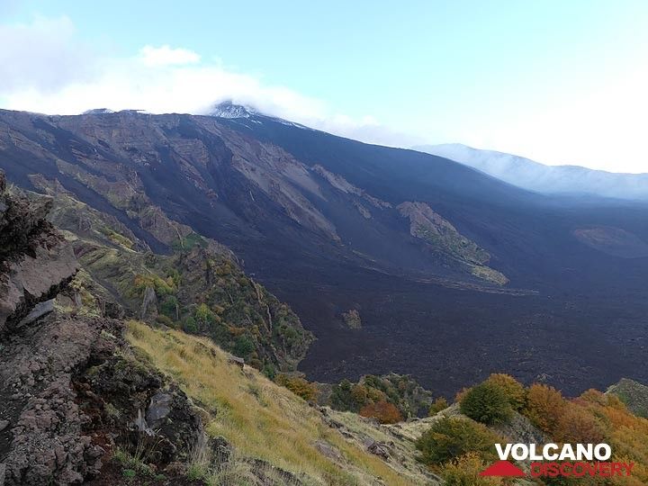The Valle del Bove is a large collapse scar on Etna's eastern flank and which has been filled with lava flows from Etna's more powerful summit eruptions of the past decades. (Photo: Ingrid Smet)