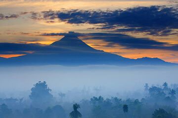 Volcán Merapi, Java Central, Indonesia (Photo: Roland Gerth)