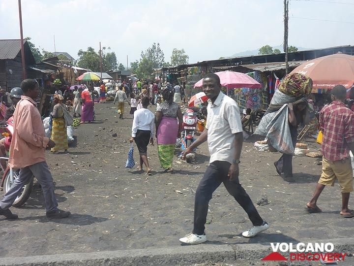 Jour 6 - Marché de rue dans la ville de Goma (Photo: Ingrid Smet)