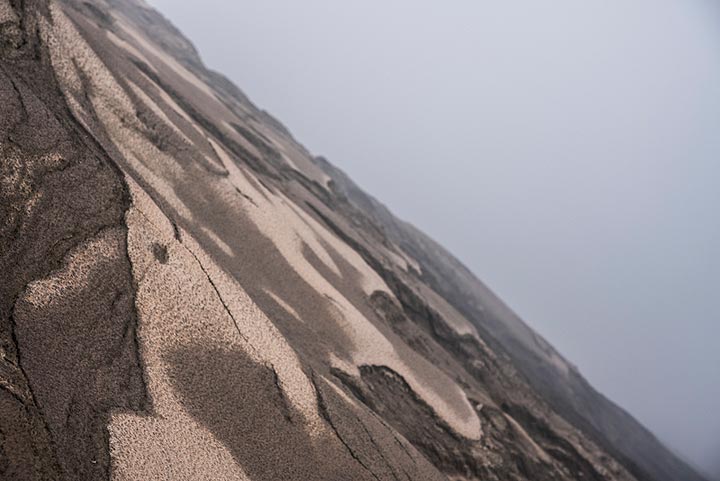La paroi abrupte du cratère du Bromo (Photo: Ivana Dorn)