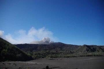 Dukono volcano, Halmahera Island (Indonesia) (Photo: Aris)