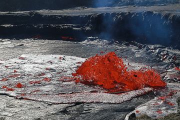 Lavafontäne am Lavasee Erta Ale (Photo: Dietmar)