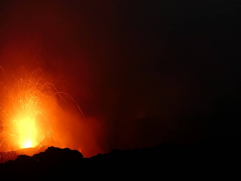Ausbruch des SW-Kraters von Stromboli (20. Okt. 2018) (Photo: Ingrid)