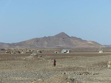 DAY 3: From Logia to Afrera salt lake - small Afar village amidst the endless, hot and arid, Danakil depression (Photo: Ingrid)