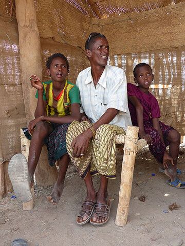 DAY 10: Lake Assale - An interesting conversation with the village chief of Amadelah before we leave the Danakil depression and head for the highlands (Photo: Ingrid)