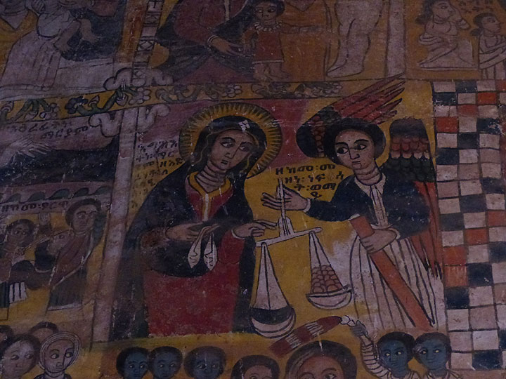 TAG 11-12: Von Wakru nach Mekele – Wanddekorationen in einer orthodoxen, monolithischen Kirche aus dem 8.-9. Jahrhundert. (Photo: Ingrid)