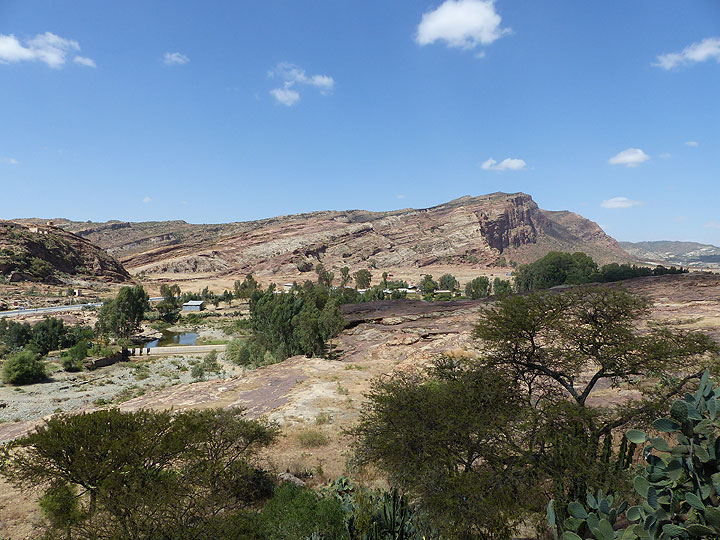 DAY 11-12 : From Wakru to Mekele - View from the roof of an 8-9 th century orthodox, monolithic church. (Photo: Ingrid)