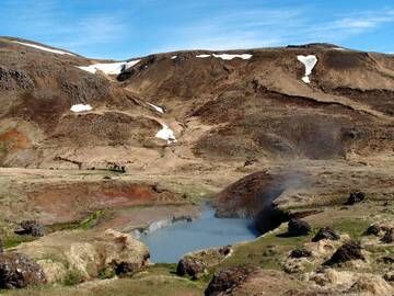 Natural hot water pond in Hengill geothermal area, Iceland (Photo: Janka)