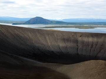 Blick auf die Mondlandschaft des Vulkans Hverfell in der Nähe des Sees Mývatn, Island (Photo: Janka)
