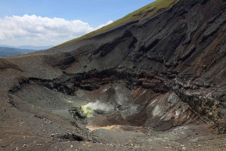 Crater, Gunung Lokon, Tomohon, North Sulawesi, Indonesia (Photo: Jay Ramji)