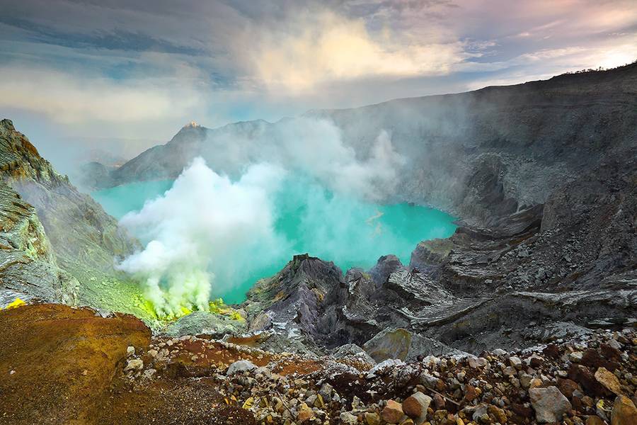 Kawah Ijen Crater, East Java, Indonesia (Photo: JessyEykendorp)
