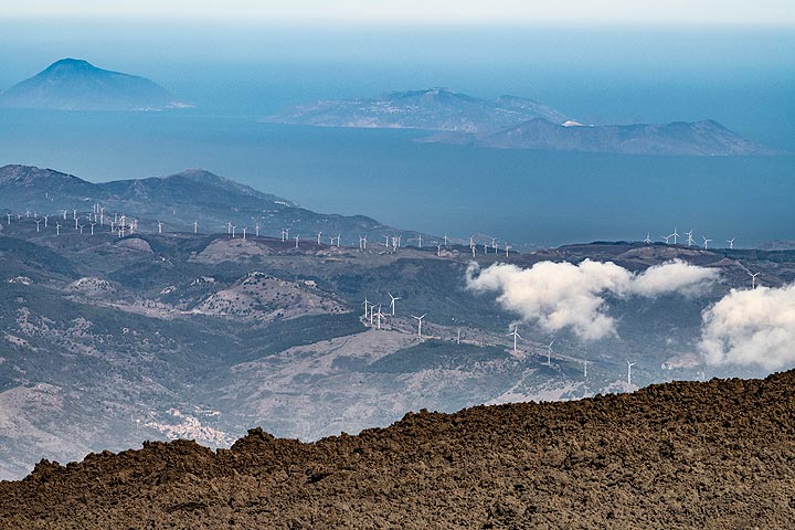 Vue de l'Etna vers les îles Éoliennes (Photo: Markus Heuer)