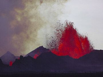 Lavafontänen aus den Hauptschloten beim Ausbruch der Holuhraun-Spalte (Vulkan Bardarbunga, Island) am 13. September 2014 (Photo: MartinHensch)