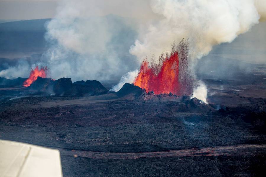 Holuhraun fissure eruption (Bardarbunga volcano, Iceland) Sep 2014 (Photo: Martin Hertel)
