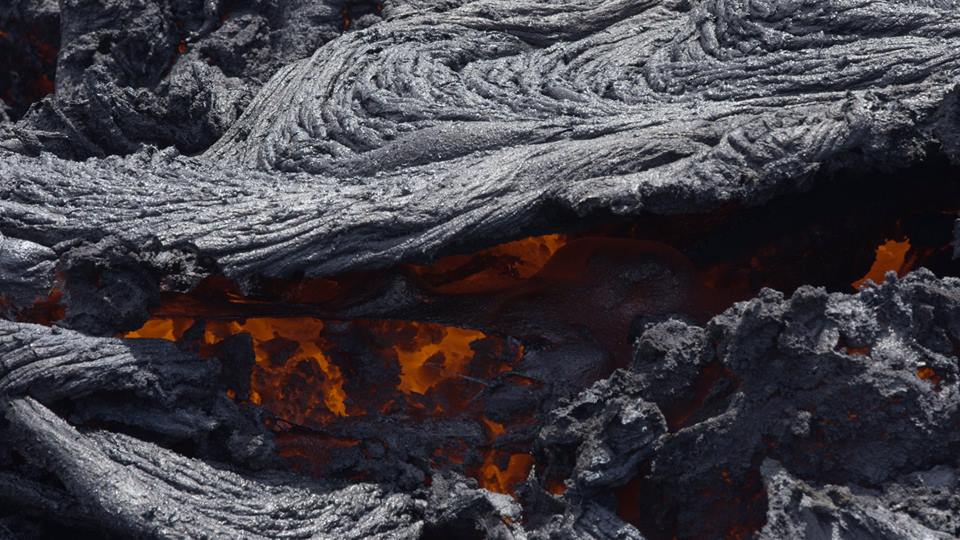 Close-up (2) of fresh pahoehoe lava. (Photo: Michael Dalton)