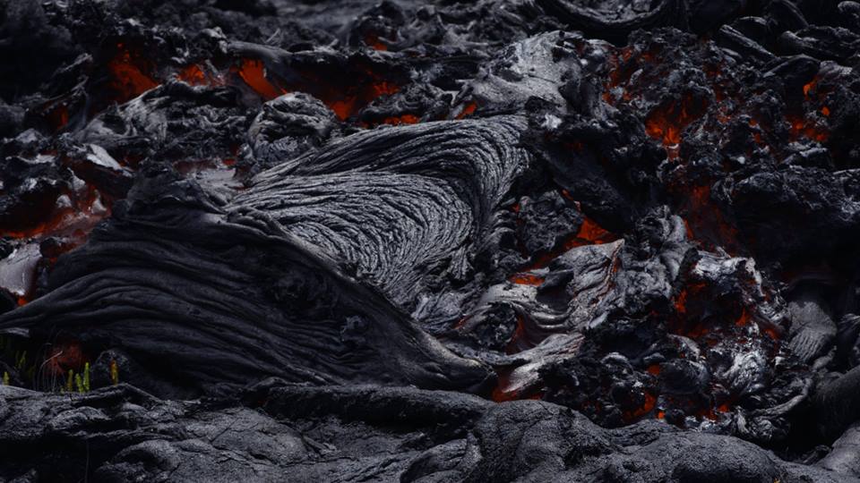 Close-up of fresh lava. (Photo: Michael Dalton)
