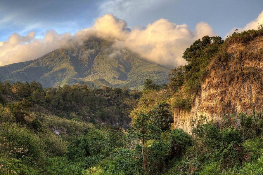 Mt Pelée volcano on Martinique Island (Photo: Richard Arculus)