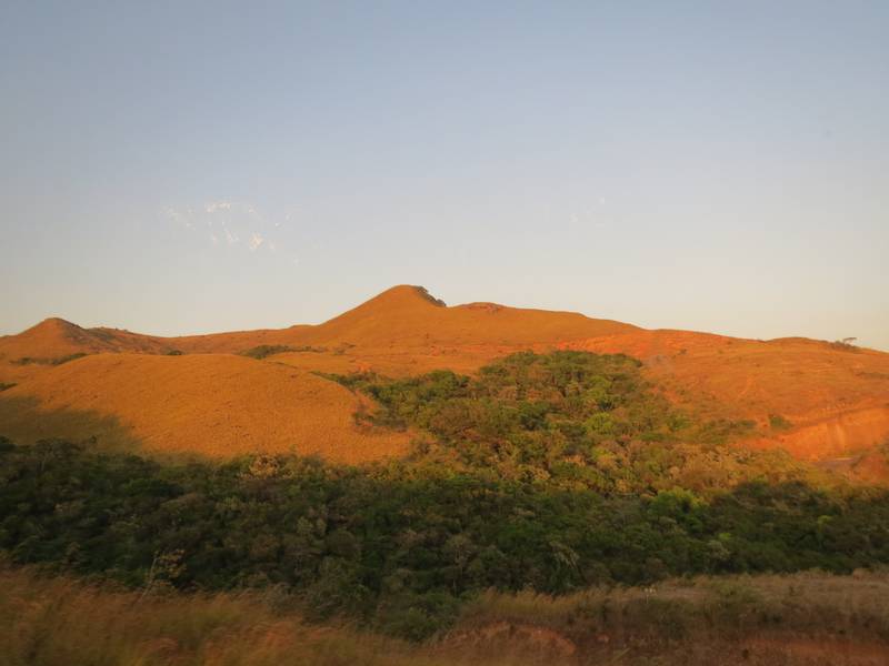 Volcanic landscape at dusk on the road to El Valle de Anton, Panama (Photo: WNomad)