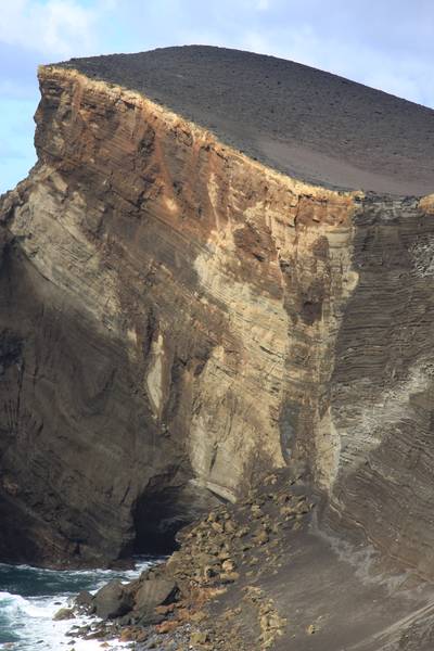 Teil von Ponta dos Capelinhos, einer 1957 geborenen Vulkaninsel bei Faial, Azoren (Photo: WNomad)