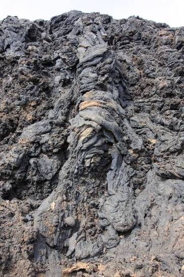 Ropy lava pile, La Restinga, El Hierro Isl., Canary Islands (Photo: WNomad)