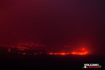 Front of the lava flow. (Photo: Emanuela / VolcanoDiscovery Italia)