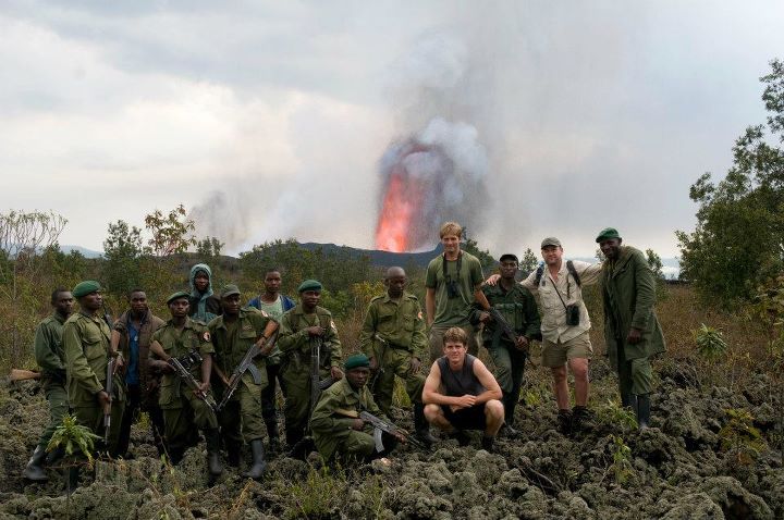 Group at the active vent of Nyamuragira volcano (DR Congo) in Nov 2011 (Photo: Gian Schachenmann)