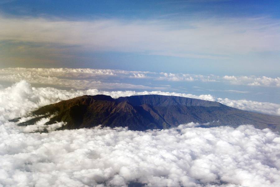 Tambora volcano. (Photo: mlyvers)