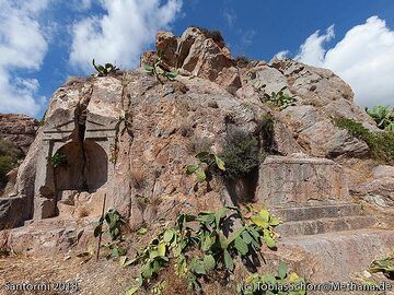 The ancient tombs at Vlyhada. (Photo: Tobias Schorr)